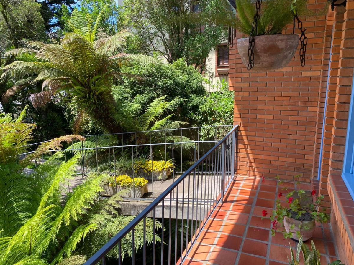 Casa Da Vo Diva No Centro De Gramado Villa Luaran gambar